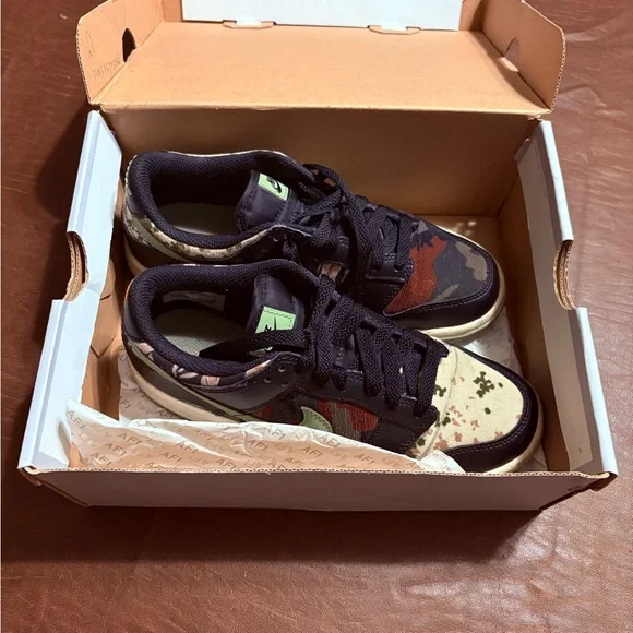 Nike Low SE GS Kids Black Multi-Camouflage Sneakers Air  display picture 3